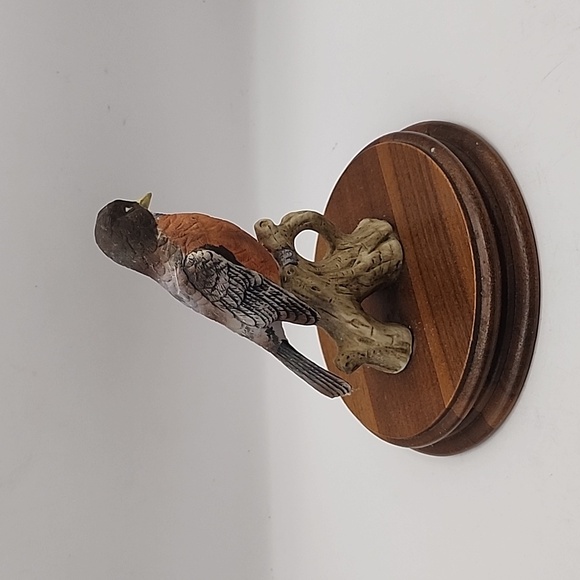 Vintage Lefton China Robin Hand Painted on Wood Stand - Picture 3 of 9